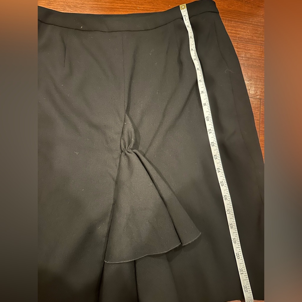 Valentino Black Wool Skirt – Made in Italy – Size M - Picture 8 of 9